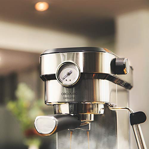 Cecotec Cafetera Express Cafelizzia 790 Steel Pro. Acero Inoxidable, Sistema Thermoblock, 20 Bares, ModoAuto 1 y 2 Cafés, Vaporizador Orientable, Conducto de Agua para Infusiones