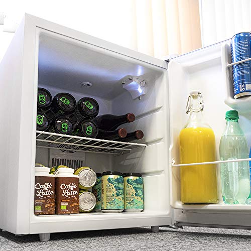 Cecotec mini bar GrandCooler 10000 Silent White, de 46 L de capacidad, eficiencia energética A+, tecnología termoeléctrica, silencioso, luz LED interior y sistema Auto Defrost