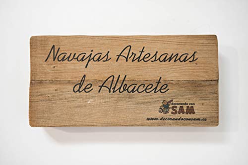 DECORANDO CON SAM Navaja de Albacete Hecha a Mano Modelo Teja Olivo, Incluye Estuche de Madera, Hoja de 6,5cm. Incluye Imán de Madera Personalizable de Regalo.