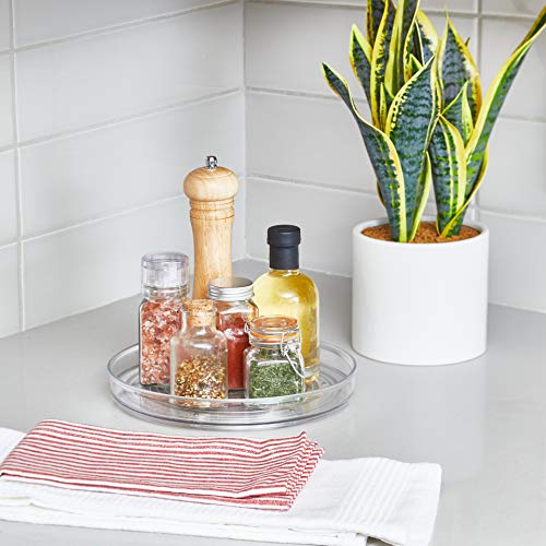 iDesign Plato giratorio para la cocina, pequeño organizador de armarios de plástico libre de BPA, especiero giratorio para guardar especias y tarros en la despensa, transparente