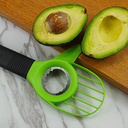 LEMCASE Cortador de Aguacate - Pelador Aguacate con Cuchilla de Acero Inoxidable y Mango de Silicona | Verde (3 en 1)