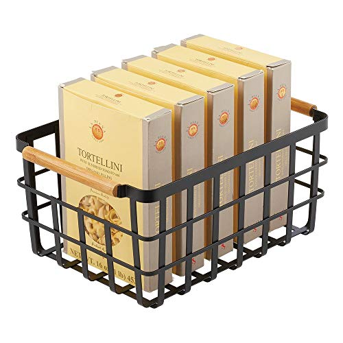 mDesign Caja multiusos de metal – Caja organizadora multifunción para cocina, despensa, etc. – Cesta de almacenaje de alambre, compacta y universal con asas de bambú – negro mate