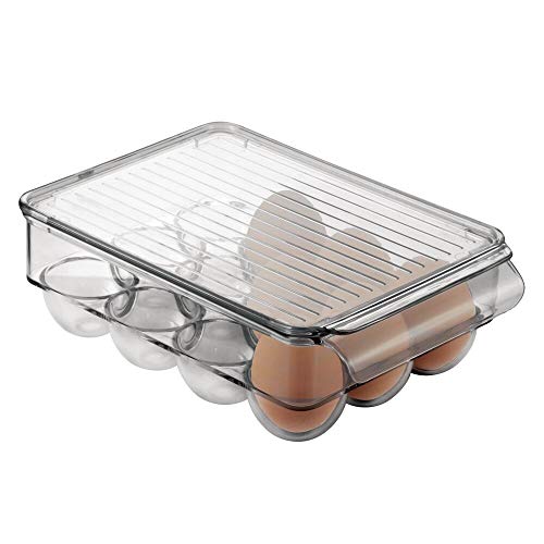 mDesign Caja para huevos de plástico para la nevera – Envase para huevos grande con capacidad para 12 huevos – Organizador de cocina apilable con tapa – gris humo