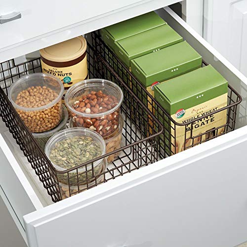 mDesign Juego de 2 cestas de almacenaje multiuso – Cestas organizadoras altas con asas – Cestas metálicas de alambre y compactas para cocina, baño, oficina y otras estancias – bronce