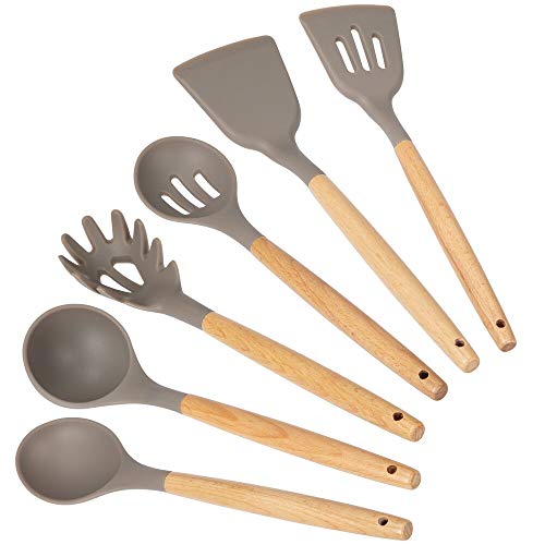 mDesign Juego de 6 utensilios de madera de bambú y silicona – Accesorios para cocinar para colgar – Set grande de espátula de cocina, cuchara, cucharón de sopa y cuchara para pasta – marrón/gris