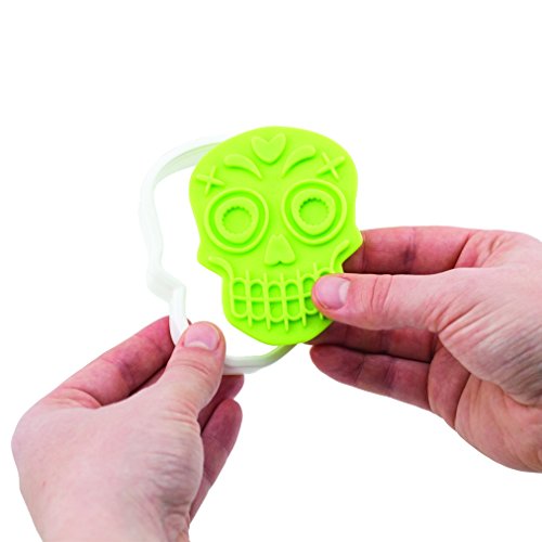 Moldes para galletas con forma de calavera, de la marca Tovolo