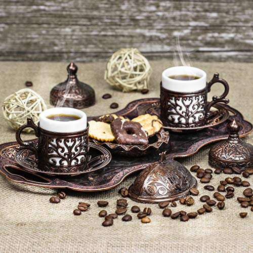 Nosy Nomad Juego de café: Set de 2 Tazas de Café Turco, Plato de Dulces, Cobre Fundido Original | Juego de Café Turco de Cobre con Tazas Otomanas | Conjunto de 2