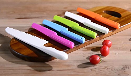 ONUPGO - Juego de cuchillos de cocina (6 piezas, plástico, con bordes de corte serrados, cuchillos de nailon para niños y niños para frutas, pan, tartas, lechugas y ensalada)