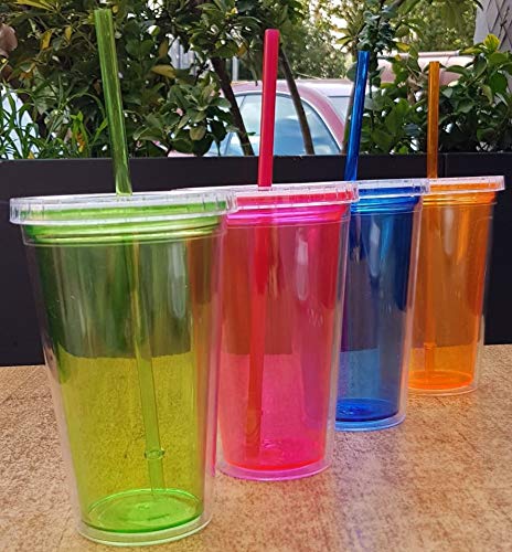 Pack de 4 pcs de Vasos de plástico Reutilizables con Doble Aislamiento con tapa enrroscable anti fugas para Bebidas frias infusiones y Batidos+ Cepillo Limpia Pajita - envase Trasparente sin BPA 500ml