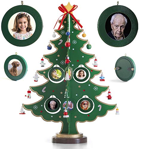 PREXTEX Árbol de Navidad de sobremesa de Madera de 43,18 cm con 8 Marcos de Fotos para Colgar, 24 miniadornos navideños y Estrella en lo Alto para una decoración navideña casera