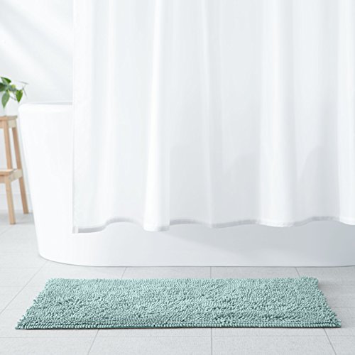 AmazonBasics - Alfombrilla de baño, antideslizante, de microfibra, 0,53 x 0,86 m, Verde espuma de mar