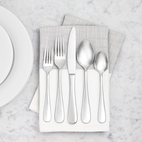 AmazonBasics - Tenedores de mesa de acero inoxidable, con punta redonda, juego de 12