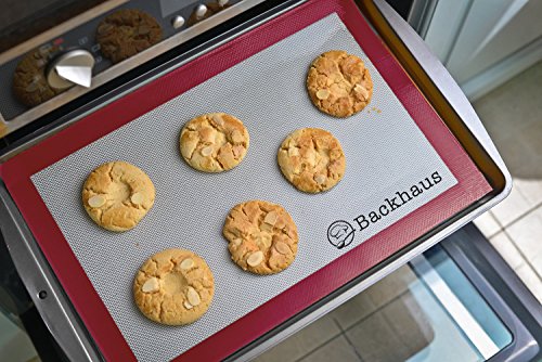 Backhaus FlexBake Tapete De Silicón Antiadherente para Reposteria con Espátula, Lámina de Horno 100% Libres de BPA, Ecológico y Reutilizable | 5 años de Garantia | 30x40cm | Rojo