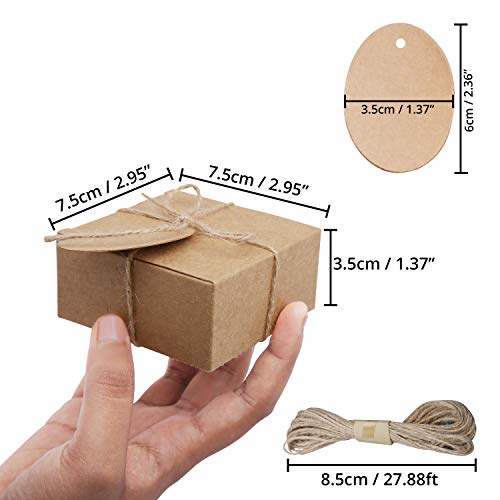 Belle Vous Kraft Cajas de Regalo (Pack de 50) - (7,5x7,5x3,5cm) Kraft Marrón Cajas Regalo Autoensamblables Cuadradas con Etiquetas y Cuerda de Cáñamo para Bodas Presentación Regalos, Fiestas, Dulces