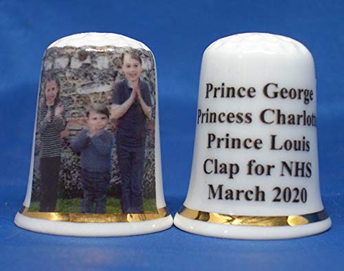 Birchcroft - Dedal coleccionable (porcelana), diseño de Príncipe George, Prince Louis y Princesa Charlotte Clap NHS