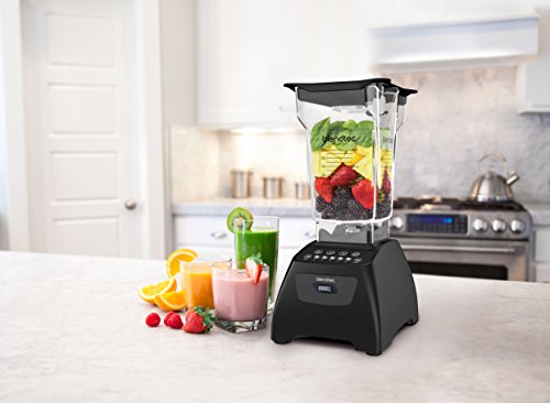 Blendtec Classic 575 Batidora- Jarra FourSide (2,22 L) - Calidad de fabricación profesional- Autolimpieza- 4 Ciclos pre-programados- 6 Velocidades- Color Negro