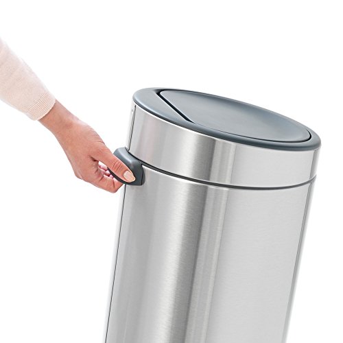 Brabantia Touch Bin Cubo de Basura, 30 litros, Acero Inoxidable, Gris Metalizado, 32 x 29.5 x 72 cm