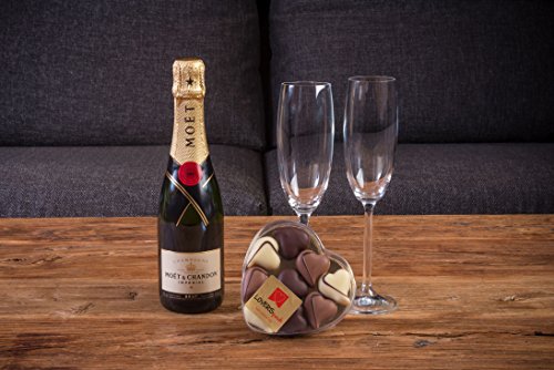 BUBBLE PACK ROMÁNTICO CHAMPAGNE MOËT & CHANDON 37,5 CL. Y CAJA CON 9 BOMBONES CON FORMA DE CORAZÓN LOVERSpack