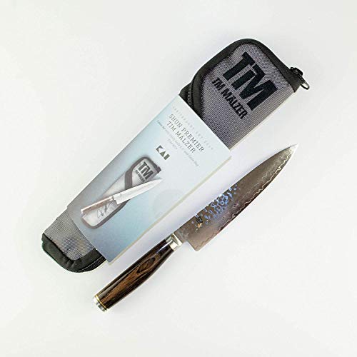 Cuchillo multiusos Kai Shun Premier Tim Mälzer TDM-1701, juego de regalo, ultra afilado, 16,5 cm + tabla de cortar maciza de duela de barrica – 25 x 15 cm