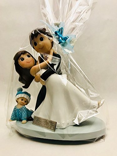 Figura novios con bebé niño niña hijo hija GRABADA boda figuras PERSONALIZADAS