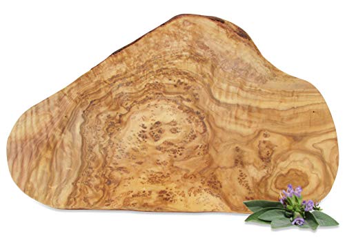 Figura Santa Tabla de Madera de Olivo orgánica – Tabla de Madera – Tabla de Cortar. Madera de Olivo finamente veteada. Longitud: 26-28 cm. Ancho: 14-15 cm.