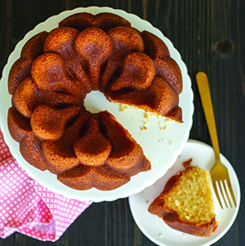 Forma Magnolia Bundt da Nordic Ware - Castanho