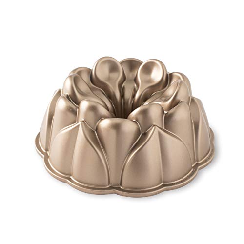 Forma Magnolia Bundt da Nordic Ware - Castanho