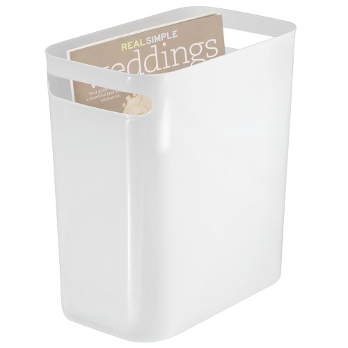 iDesign Cubo de basura con asas, papelera pequeña de plástico con capacidad para 9,5 litros, moderna papelera de cocina, baño y oficina, blanco