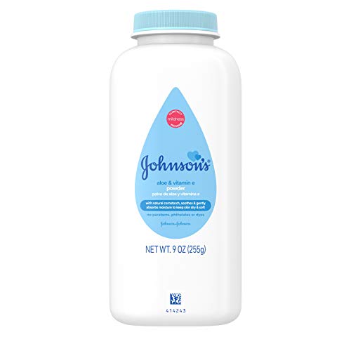 Johnson & Johnson - Polvo de almidón de maíz puro con aloe vera y vitamina E, 9 oz (el embalaje puede variar)