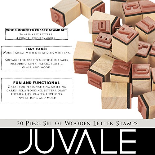 Juvale - Sellos de madera con letras del alfabeto, 30 piezas con letras y símbolos, sellos de goma montados en madera para hacer tarjetas, manualidades, álbumes de recortes, scrapbooks, etc.