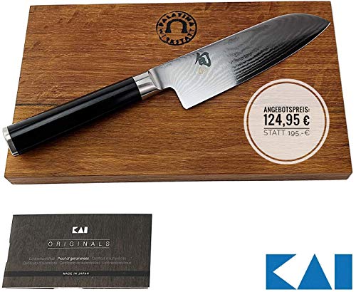 Kai Shun Classic DM-0727 - Cuchillo Santoku (acero de damasco con hoja de 14 cm, tabla de madera de roble hecha a mano de 25 x 15 cm)