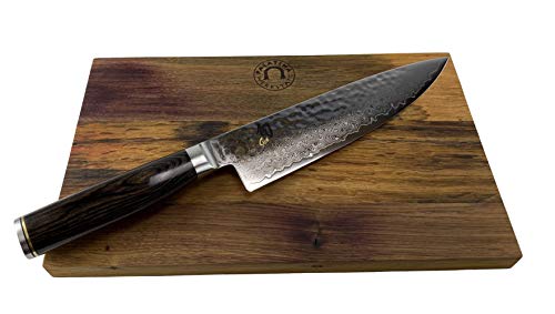 KAI Shun Premier Bundle Tim Mälzer TDM-1706 - Cuchillo japonés de acero de damasco (hoja de 20 cm) + tabla de cocina hecha a mano de 30 x 18 cm de madera de vino.