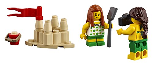 LEGO City Town - Pack de MiniFiguras Diversión en la Playa, Juguete de Construcción, Incluye Piragua y Tabla de Windsurf (60153)