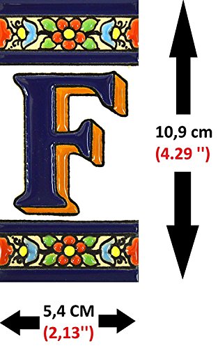 Letreros con numeros y letras en azulejo de ceramica policromada, pintados a mano en técnica cuerda seca para placas con nombres, direcciones y señaléctica. Texto personalizable. Diseño FLORES MEDIANO 10,9 cm x 5,4 cm. (LETRA "F")