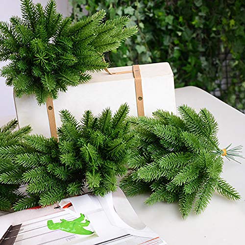 Lifreer - Lote de 24 ramas de pino artificiales de plástico, pinos falsos de pino, guirnalda de flores de plantas falsas para guirnalda de decoración de Navidad y jardín en el hogar