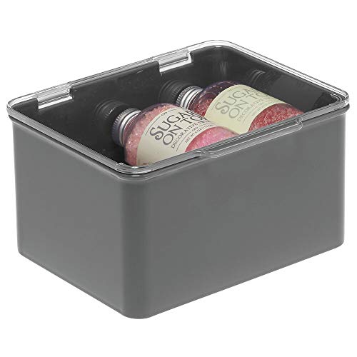 mDesign Caja con Tapa para la Cocina, la despensa o el despacho – Cajones de plástico sin BPA apilables – Cajas de ordenación compactas para artículos del hogar – Gris Oscuro/Transparente