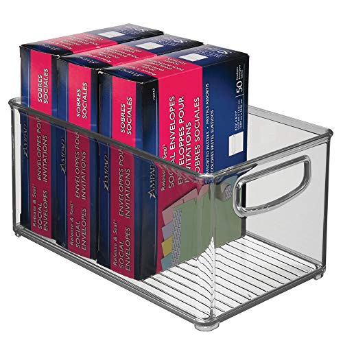 mDesign Caja de almacenaje con asas integradas – Cajas organizadoras para utensilios de cocina, baño o material de oficina – Organizador de escritorio en plástico – gris humo