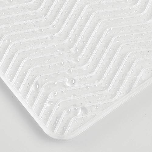 mDesign Escurridor de platos y vasos de metal – Con cesta para cubiertos de plástico y una pequeña esterilla de silicona – Seca platos, cubiertos y vasos en un instante – blanco y transparente