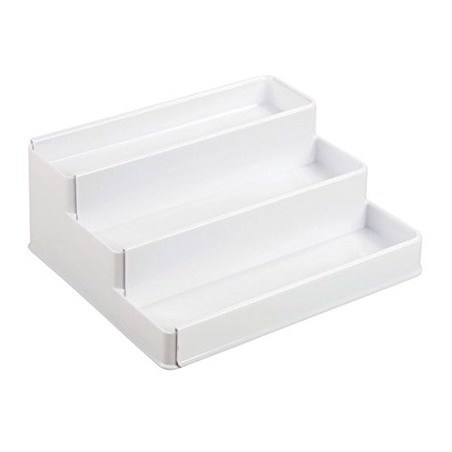 mDesign Especiero extensible para armario de cocina – Estante para especias idóneo como organizador de condimentos, salsas o artículos de pastelería – Anchura adaptable, tres niveles, blanco