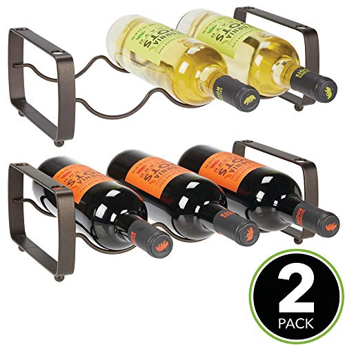 mDesign Juego de 2 botelleros apilables – Estante para vino de metal con capacidad para 3 botellas – Mueble vinoteca manejable para botellas de vino u otras bebidas – gris oscuro