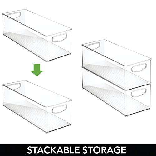 mDesign Juego de 8 cajas de almacenaje apilables para guardar DVD – Sistema de almacenaje con asas para DVD, CD y videojuegos – Caja para DVD de plástico – transparente