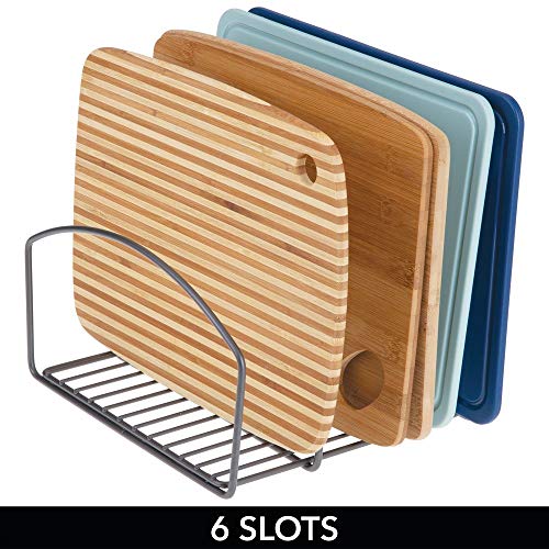 mDesign Organizador de cocina – Bandeja organizadora con 3 apartados para poner orden en la cocina – Rejilla de metal para tablas de cortar, moldes de hornear, etc. – color grafito