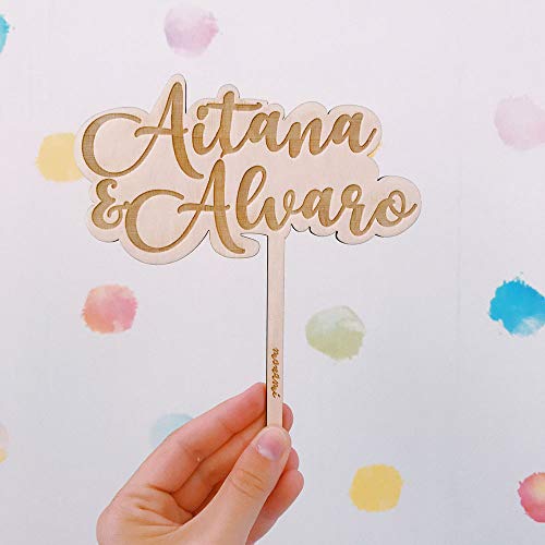 MONAMÍ - Topper Personalizado para Tarta de Boda, Nombres Lettering. Madera de Haya 3 mm Grosor y 18 x 15 cm