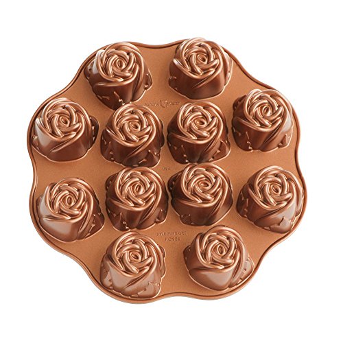 NordicWare 56748 - Molde para Magdalenas, diseño de Rosa