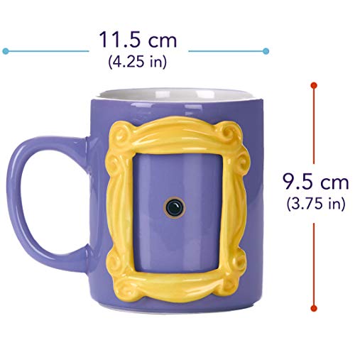 Paladone PP6548FR | Taza de cerámica con forma de marco de fotos mirilla Monica 330 ml personalizado | Inserta tu propia foto 6,5 cm por 4,5 cm | Amigos TV Merchandise, Morado y amarillo