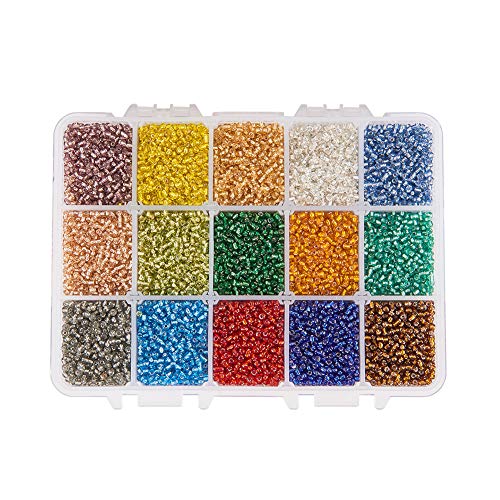 PandaHall 7500pcs 15 Color 8/0 Cuentas de Semillas de Vidrio 3mm Cuentas Forradas de Plata con Caja de contenedor para Hacer Joyas