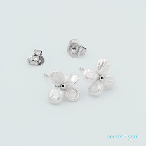 Pendientes de Perlas Keshi en forma de Flor SECRET & YOU - Perla Cultivada de Agua Dulce de 4 a 5 mm y Plata de Ley de 925 Milésimas