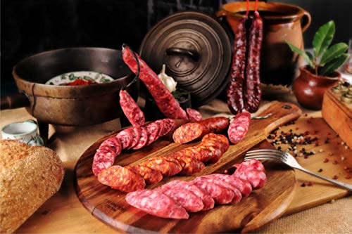 Qalat - Cesta Gourmet de Embutidos: 1 Chorizo de Ciervo, 1 Chorizo Calidad Extra, 1 Salchichón de Ciervo, 1 Longaniza de Aragón