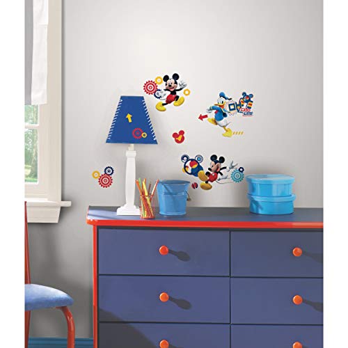 RoomMates Pegatina de Pared con diseño de Mickey Mouse Clubhouse - Mickey Mouse Clubhouse Capers Peel and Stick Wall Decals