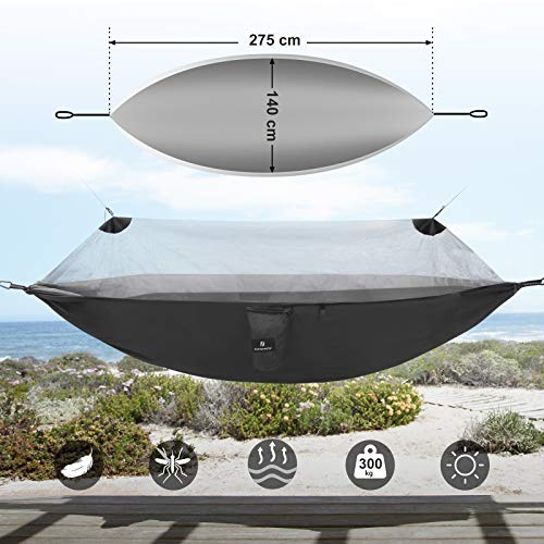 SONGMICS Hamaca Ultraligera con Mosquitera, Hamaca Doble Portátil, Nylon Ripstop, Secado Rápido, Correas Multi-Lazo, Carga 300 kg, 275 x 140 cm, para Camping, Jardín, Negro y Gris GDC16BG